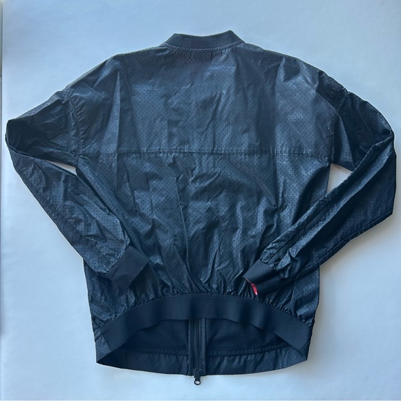 Nike Jacket - Picture 2 of 3